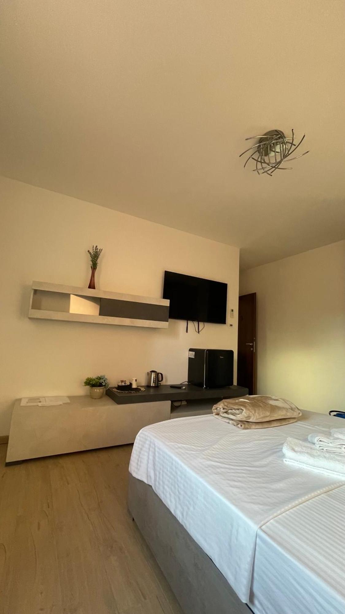 Casa Laguna Escape Mestre Esterno foto